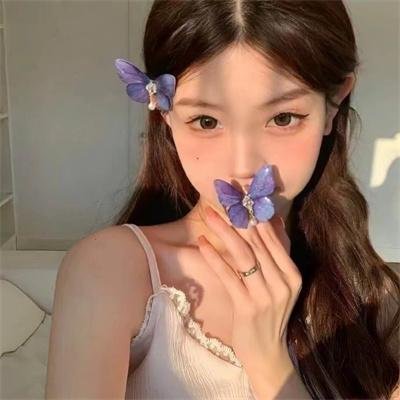 我的妈妈是校花封面